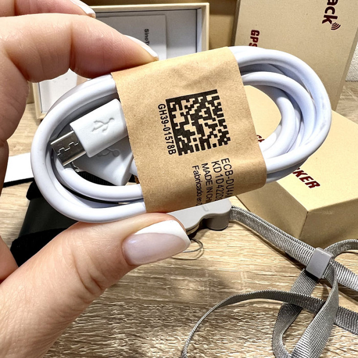 Автономний GPS трекер Sinotrack ST-903 для дітей та персоналу