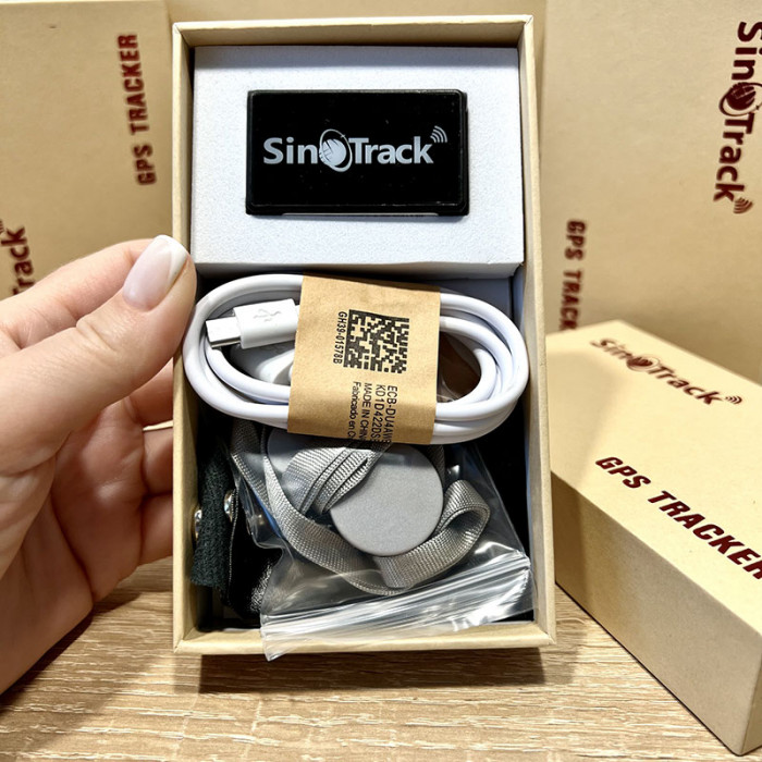 Автономний GPS трекер Sinotrack ST-903 для дітей та персоналу