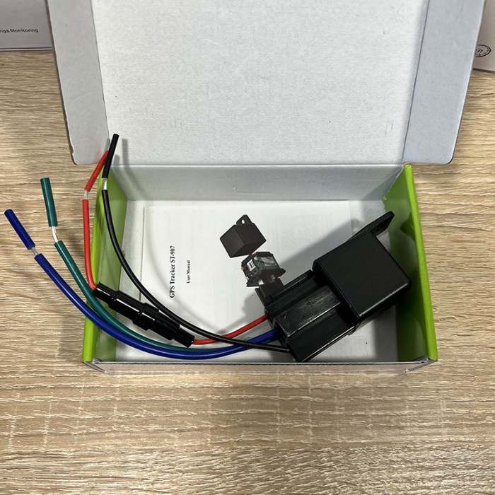 GPS трекер для авто Sinotrack ST-907 з акумулятором та блокуванням двигуна